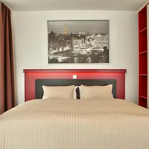 https://6rooms.find-berlin-hotels.com
